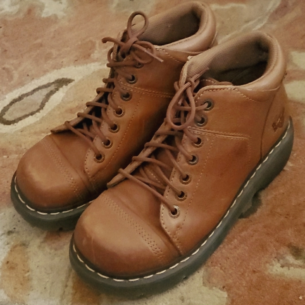 Vintage Yolanda Dr. Martens